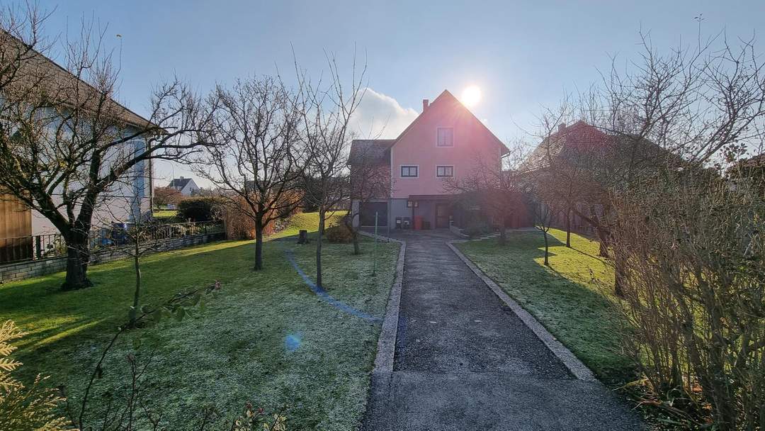 NEUER PREIS: Idyllisches Einfamilienhaus mit großem Garten