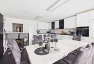 Raumwunder im Top Zustand Möbliert !