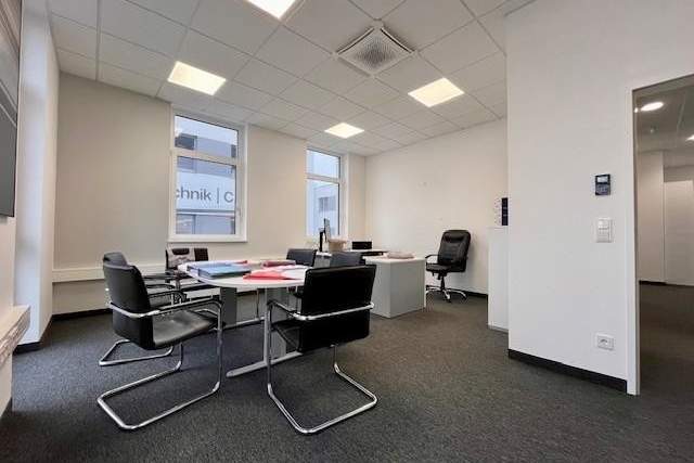 Bürofläche mit ca. 123,94 m² im Büro- u. Garagenpark Ottensheim BT I zu vermieten, Gewerbeobjekt-miete, 2.174,99,€, 4100 Urfahr-Umgebung