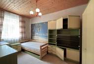 Sanierungsbedürftige 3-Zi-Eigentumswohnung mit Garten!