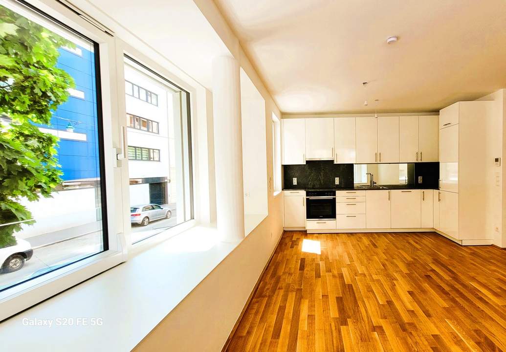 2-Zimmer Wohnung, Neubau, Erstbezug, Süd-Ostausrichtung, 1. Stock