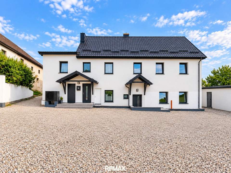 Modernisiertes Mehrfamilienhaus mit 4 Wohneinheiten in zentraler Lage von Enns