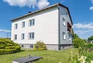Sanierungsbedürftiges Ein- Zweifamilienhaus mit Nebengebäude in ruhiger Lage