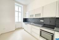 Eleganter Altbau mit modernem Penthouse-Dachausbau