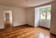 " Großzügiges Wohnen in historischer Villa in Pressbaum "