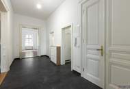 Zu Fuß zum Rochusmarkt & Donaukanal | Großzügiger Altbau mit ca. 3,60 m Raumhöhe | Separate Küche inkl. Küchenzeile | Hofseitiges Schlafzimmer mit Grünblick