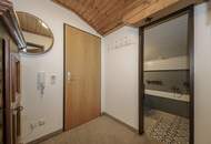 Dachgeschosswohnung im Zentrum mit Lift und Tiefgarage