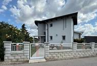 Absolute Ruhelage/Haus mit wunderschönem Garten!