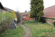 Gepflegtes Landhaus mit Carport, Nebengebäude, Garten und uneinsehbarem Innenhof