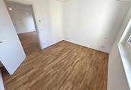 Durchdacht geplant, hochwertig umgesetzt! Happy to be here! Klimaaktiv Bronze / Kompakt / 3 Zimmer / Großer Süd-Balkon! TOP Neubauprojekt im Grünen + Perfekte Raumaufteilung + Luftwärmepumpe und Solaranlage + Garage!