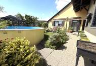 Charmantes Einfamilienhaus mit Pool, Sauna und viel Potenzial!