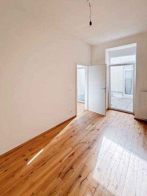 Wohntraum mit Innenhof-Terrasse in absoluter Ruhelage!