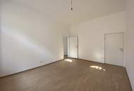 Wiener Altbau-Charme neu definiert – Erstbezug mit französischem Flair – Balkon & hohe Decken in saniertem Altbau | beim Schlosspark Schönbrunn