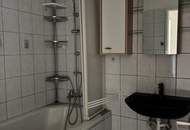 Helle 4-Zi-Wohnung mit Loggia