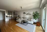 PART FURNISHED MODERN APARTMENT ON HIGHER FLOOR: 3 ROOMS with Fitness und Sauna * free from 01.08.2026 *