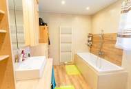 Preis angepasst – neuwertiger Neubau-Bungalow in Gmünd mit Pool