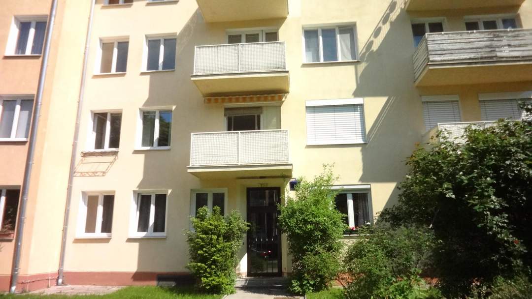 Sanierungsbedürftige Wohnung in Top Lage im19. Bezirk (Ruhelage - Sackgasse)