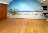 "Coole Liegenschaft - überdachtes Pool inklusive!"