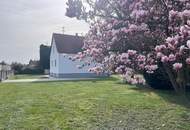 Ein Zuhause mit Raum für Leben, Generationen und Zukunft! Vielseitiges Ein- bis Zweifamilienhaus auf großem Grundstück nahe Lutzmannsburg!