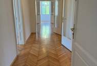 Wohnen in einer Hietzinger Villa: charmante 4-Zimmer-Wohnung mit separater Küche in bester Hietzinger Lage