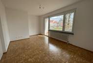 Top-Preis und Top-Lage! 3,5-Zimmer-Wohnung mit Loggia und Balkon am Fuße des Kreuzbergls