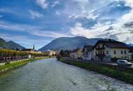 Große Stadtvilla mit Zweitwohnsitzmöglichkeit – traumhafte Zentrumslage direkt am Traunfluss