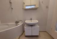 Charmante, helle und gut eingeteilte Wohnung in ruhiger Innenhoflage