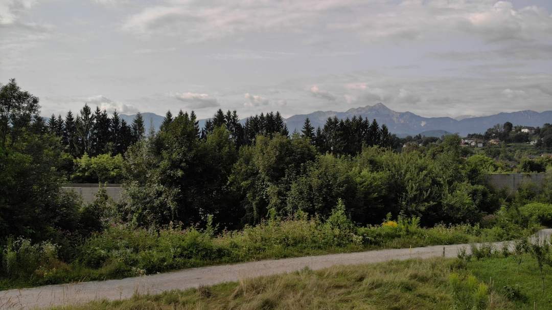 Grundstück wenige fahrminuten vom zentrum von velden entfernt