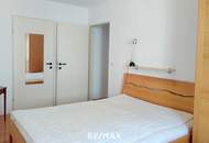 2 Zimmer + Loggia mit tollem Ausblick (4. Liftstock) + separate Küche, Garagenplatz inkl.