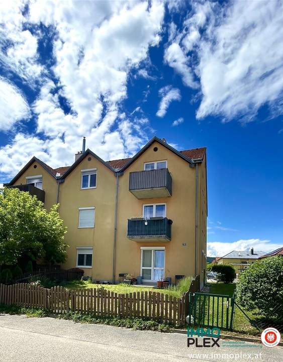 Retz: Eigentumswohnung mit 3 Zimmer, Terrasse und Garten in traumhafter Ruhelage zu kaufen!
