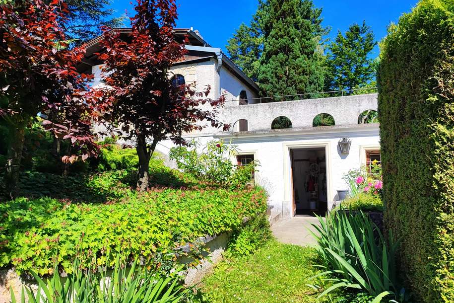 PRIVATVERKAUF Exklusives Weingartendomizil in geschützte Alleinlage mit unverbauter Fernsicht - viel Platz auf mehreren Ebenen! (Provisionsfrei), Haus-kauf, 248.000,€, 7471 Oberwart