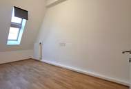 Geräumige 5-Zimmer-Dachgeschosswohnung beim Bennoplatz - VIDEO verfügbar!