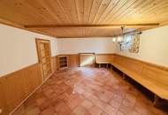 Gepflegtes Einfamilienhaus, Vollkeller, Einstellraum mit Kipptor, parkähnliches Grundstück