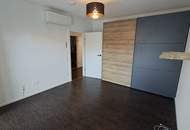 Neuwertige Eigentumswohnung mit 4 Zimmern, 2 Terrassen und 3 PKW-Stellplätzen in Ebreichsdorf!!!