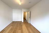 1160! Hübsche 2-Zimmer Wohnung mit Balkon! Garagenplatz optional!