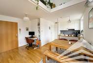 Ruhige 2 Zimmer DG-Galerie-Wohnung mit Küche in bester Zentrumslage