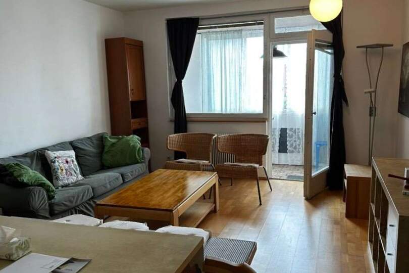 Helle 3-Zimmer-Wohnung mit Loggia, Einbauküche & U-Bahn Nähe in 1220 Wien, 90m², €1400, Wohnung-miete, 1.350,00,€, 1220 Wien 22., Donaustadt