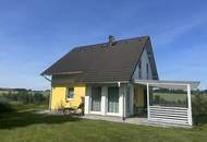 ELK Haus in Ruhelage mit schöner Aussicht, schöner Garten NIEDRIGENERGIEHAUS