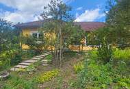 BAUMEISTERBUNGALOW IN FABELHAFTER WALDRANDLAGE