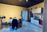 Kleines Haus mit großem Grundstück