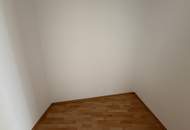 Geräumige 4 Zi. Wohnung im Zentrum von Wels