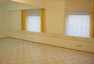 Büro-Räumlichkeiten direkt neben "U1-Station- Altes Landgut"| Miete inklusive Heizung!