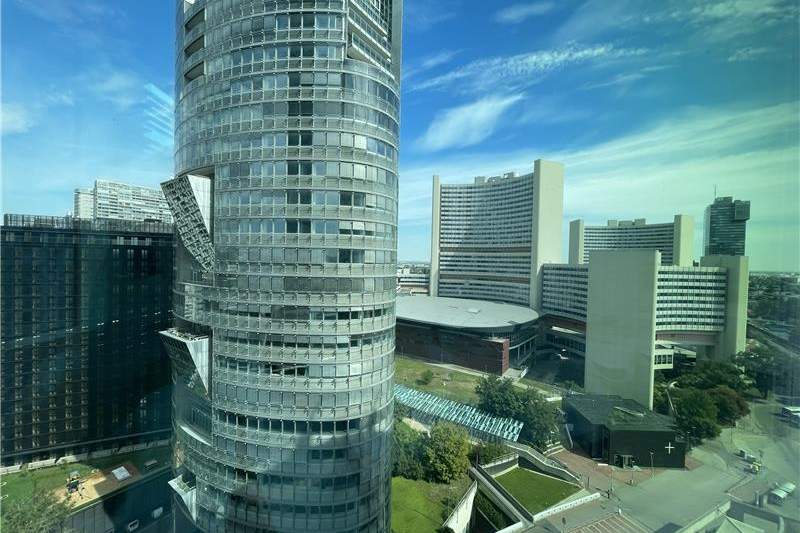 Hochwertig und sofort verfügbare Büroflächen!, Gewerbeobjekt-miete, 10.581,65,€, 1220 Wien 22., Donaustadt