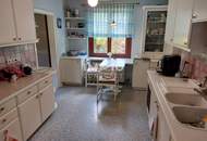 SONNIGER, RUHIGER BUNGALOW AUS DEN 60er JAHREN MIT AUSBAUPOTENTIAL AM STADTRAND NAHE LKH