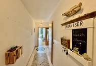 GROSSZÜGIGE VILLA IN BOCKFLIEß MIT 11 ZIMMER, POOL, DOPPELGARAGE UND WUNDERSCHÖNEM GARTEN