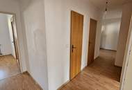 Großzügige 3-Zimmerwohnung mit Loggia