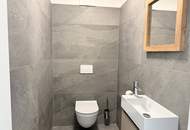 luxoriöse Doppelhaushälfte mit Boot-Anlegeplatz