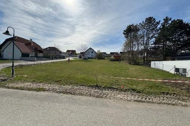 "Baugrundstück in Ravelsbach", Grund und Boden-kauf, 70.000,€, 3720 Hollabrunn