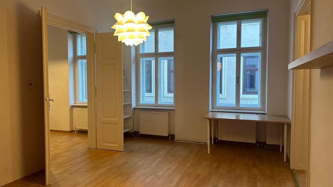 Altbauwohnung in ruhiger Innenhoflage