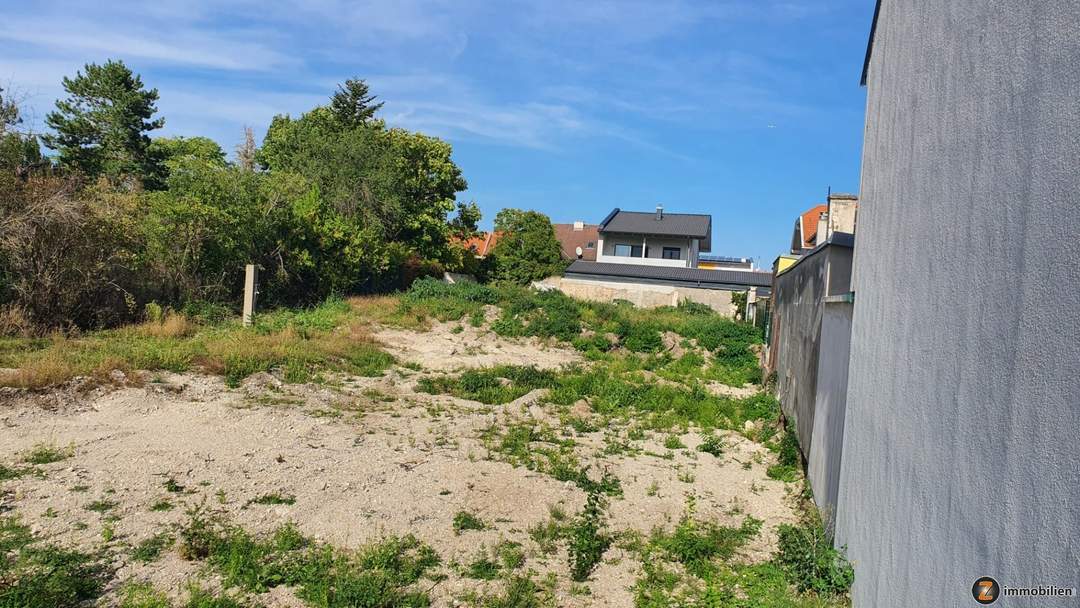 Baugrundstück in Wiener Neustadt – mit Zufahrtsrecht und idealer Größe